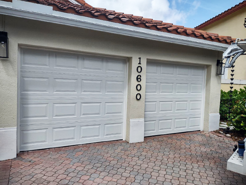 Modern Garage Door 3